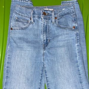 LEVI MILE HIGH RISE SKINNY JEANS